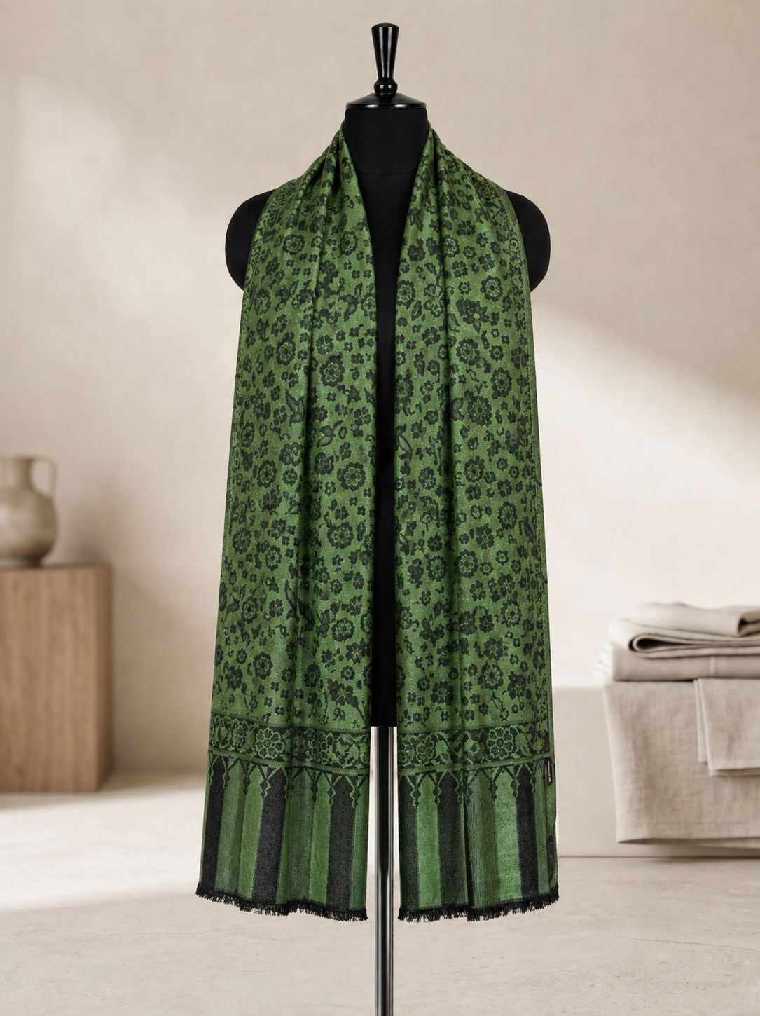 Zuhoor Royal Couple Reversible Stole Set (Mustard & Green)