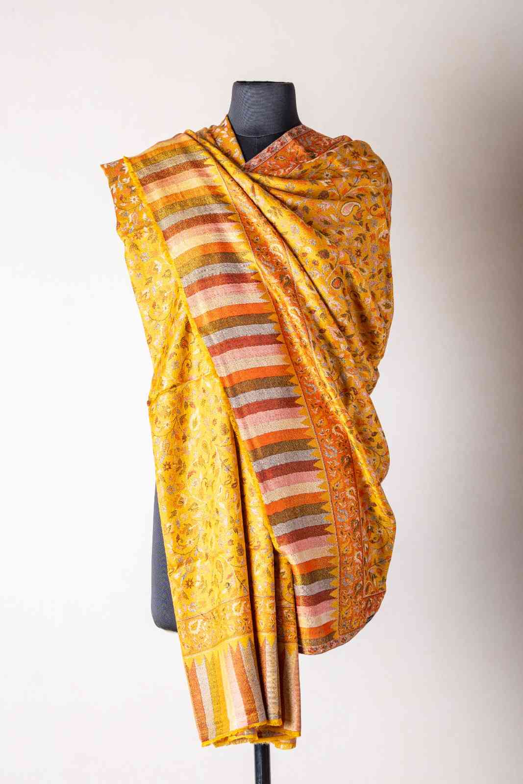 Zuhoor Kashmiri 2-Way Couple Shawl Set (Mustard & Black)