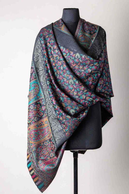 Zuhoor Black Elegance Kani Zari Kashmiri Shawl